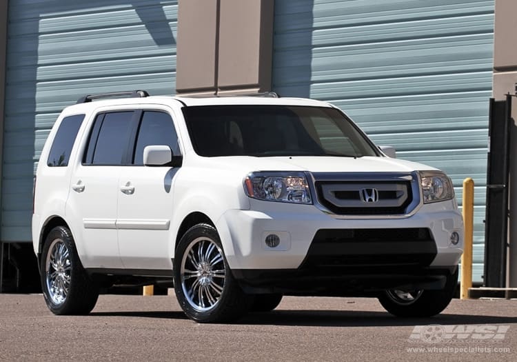 2012 Honda Pilot with MKW Avenue A601 wheels