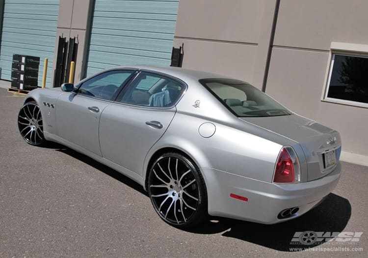 2009 Maserati Quattroporte with Giovanna Kilis wheels