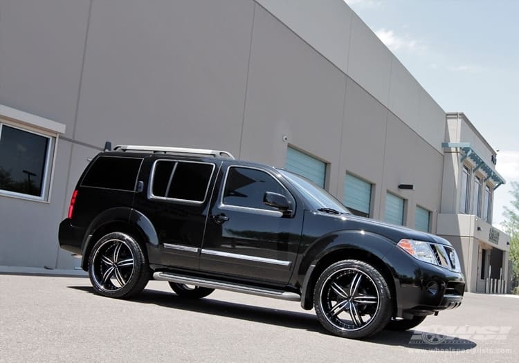 2011 Nissan Pathfinder with MKW M105 wheels