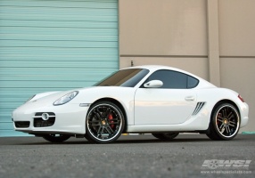 2009 Porsche Cayman with Vossen VVS-077 wheels