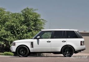 2010 Land Rover Range Rover with Giovanna Martuni wheels