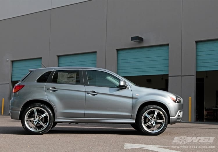 2011 Mitsubishi Outlander with Giovanna Gianelle Spezia-5 wheels