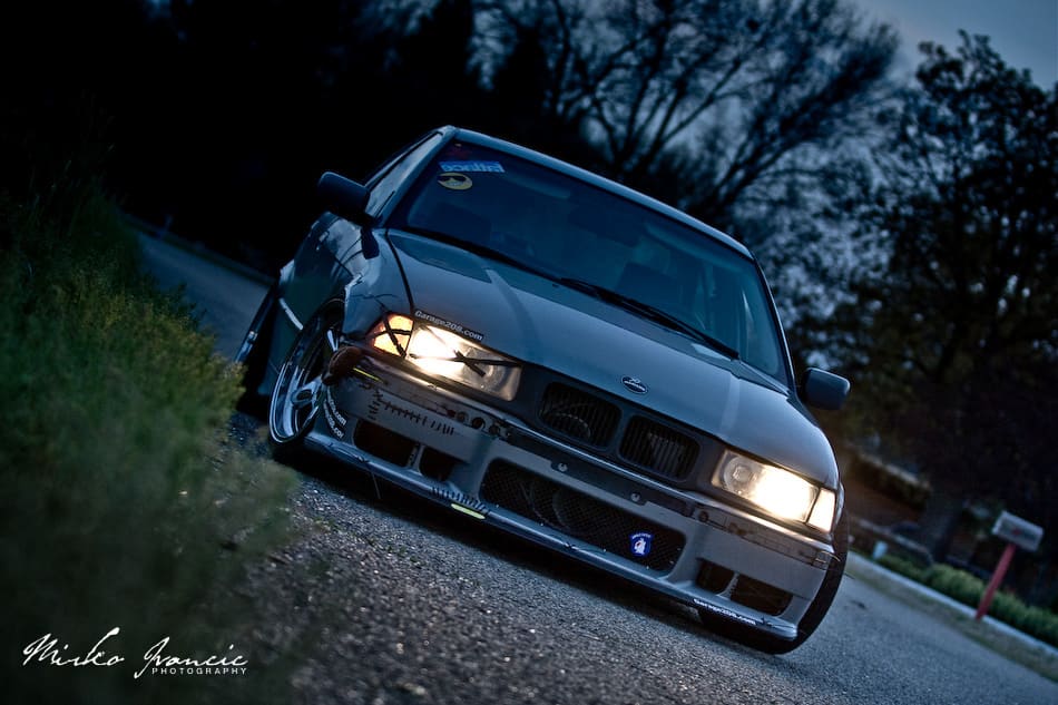 1994 BMW 318 with 17x8.5 ACS Type 1 wheels
