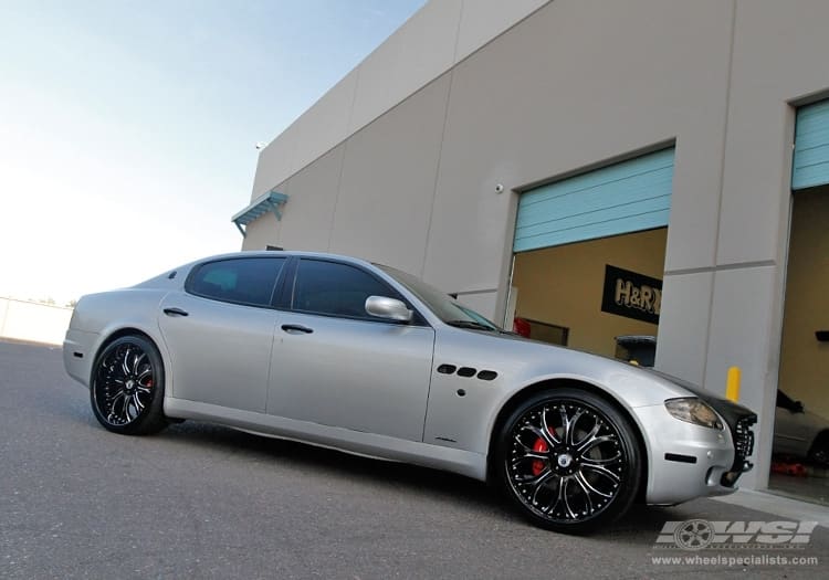 2009 Maserati Quattroporte with Asanti AF-154 wheels