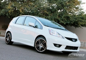 2010 Honda Fit with MKW M107 wheels