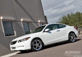 2011 Honda Accord with Giovanna Spezia-5 wheels