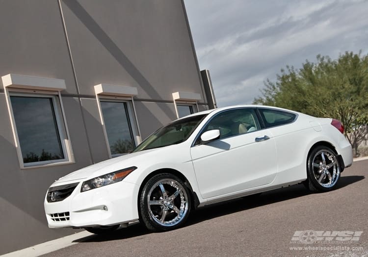 2011 Honda Accord with Giovanna Spezia-5 wheels