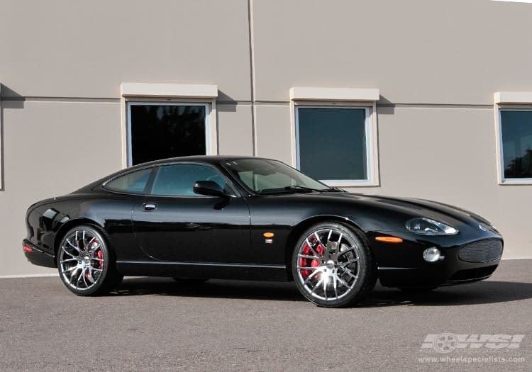 2004 Jaguar XKR with Giovanna Kilis wheels