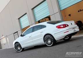 2011 Volkswagen CC with Giovanna Martuni wheels