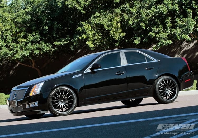 2011 Cadillac CTS with Giovanna Martuni wheels