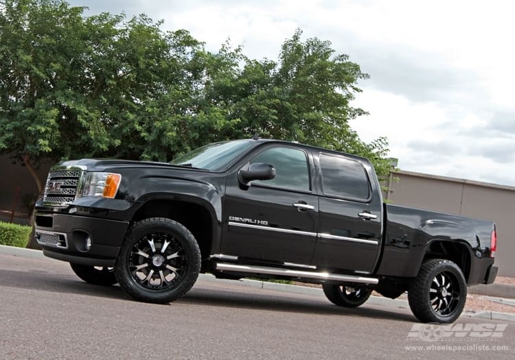 2010 GMC Sierra 2500HD with RBP 96R wheels