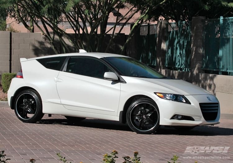 2011 Honda CR-Z with 2Crave No.05 wheels