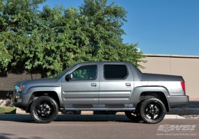 2011 Honda Ridgeline with MKW M103 wheels