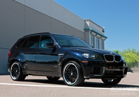 2010 BMW X5 with Beyern Mesh wheels